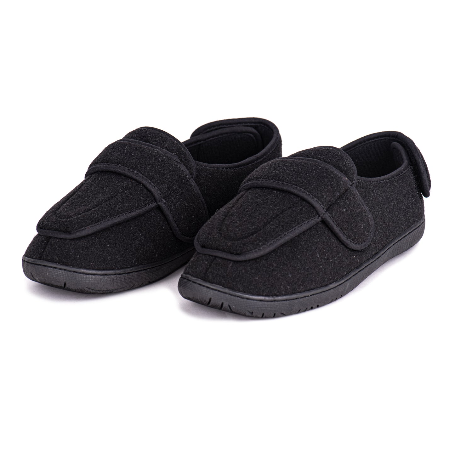 Slippers - Men's Foamtread Extra Depth (New Product!)