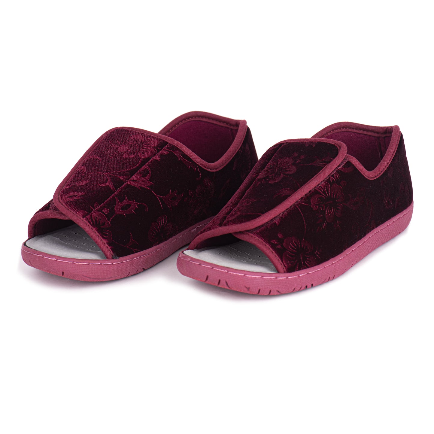 Slippers - Women's Foamtread Extra Depth (New Product!)